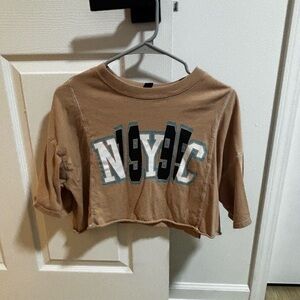 FOREVER 21 cropped tee